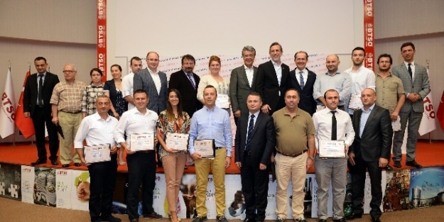 Btso Akademi Eğitimlerinde Kursiyerler Sertifikalarını Aldı