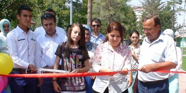 Ereğli’de El Sanatları Ve Resim Sergisi Açıldı