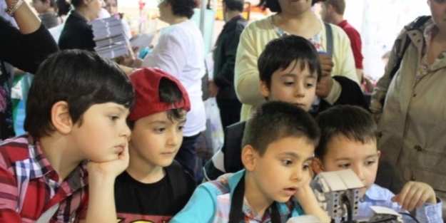 Kocaeli Bilim Merkezi Vatandaşlarla Buluşuyor