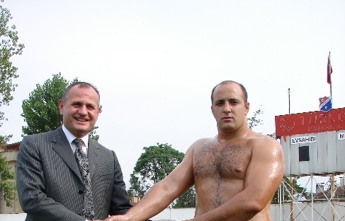 Meşhur Pehlivanlar Er Meydanında Buluşacak