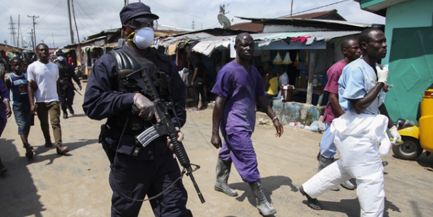 Liberya'da Ebola yüzünden sokağa çıkma yasağı!