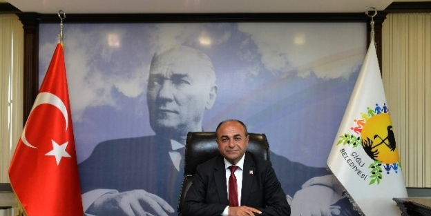 Çiğli Belediyesi’nin Gıda Bankası Yoksulları Sevindiriyor