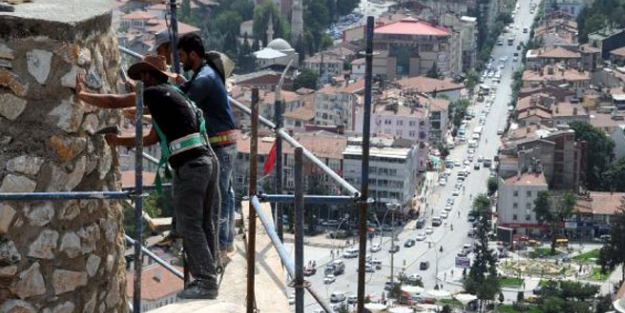 700 metre yükseklikte ekmek parası