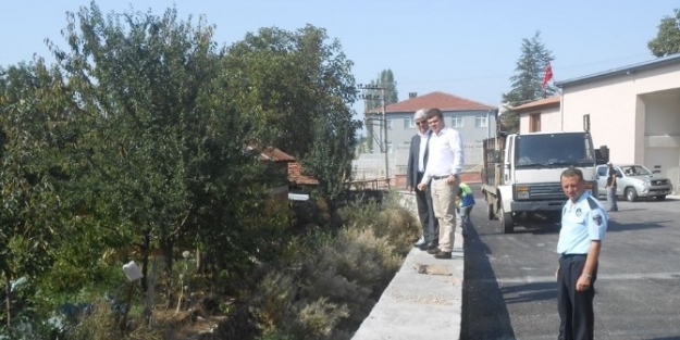 Keles’te Dereler Islah Ediliyor