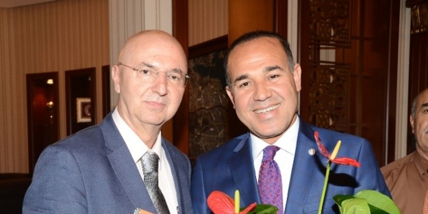 Sözlü: "orhan Kemal’in İsmi Adana’da Çoğalarak Yaşayacak"