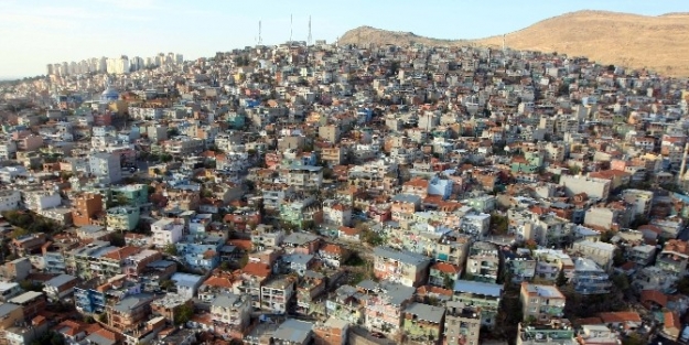 Bayraklı Belediyesi’nden Kamulaştırma Atağı