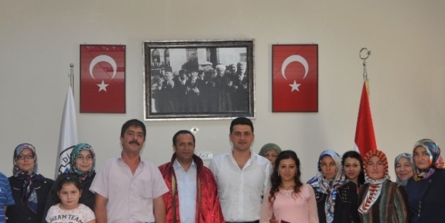 Başkan Toltar Genç Çiftin NikÂhını Kıydı