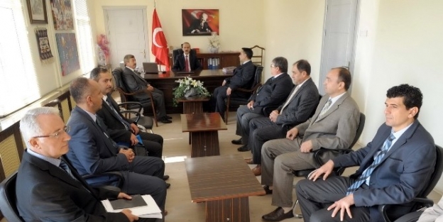 Vali Seddar Yavuz, Eşme İlçesine Ziyarette Bulundu