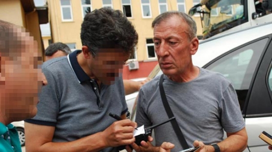 Polisler tarafından dolandırıldı!