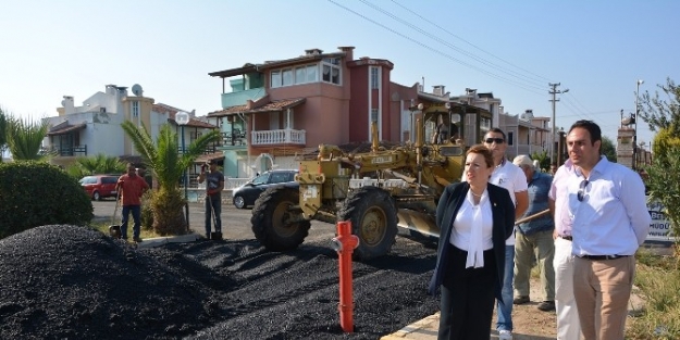 Urla Asfalt Çalişmalari Sürüyor
