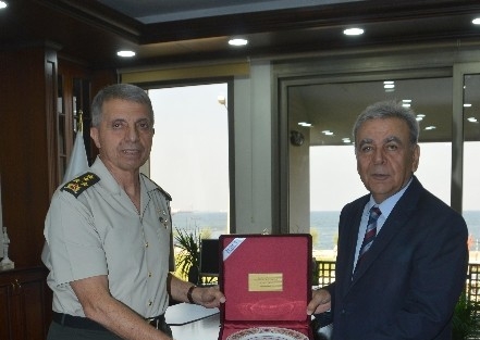 Yeni Ege Ordu Komutanı Mendi’den Kocaoğlu’na Ziyaret
