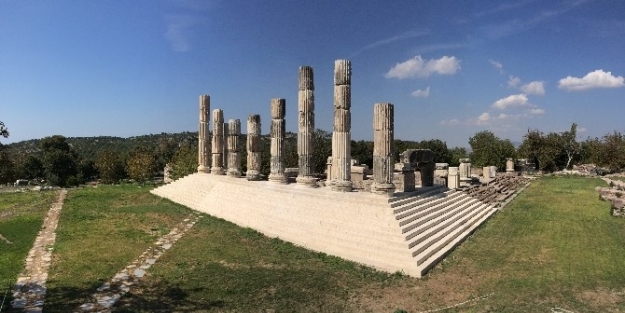 Apollon Tapınağı Ayağa Kalkıyor