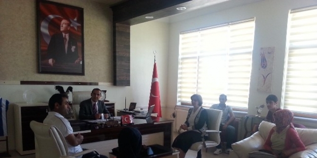 Öğrencilerden Teşekkür Ziyareti