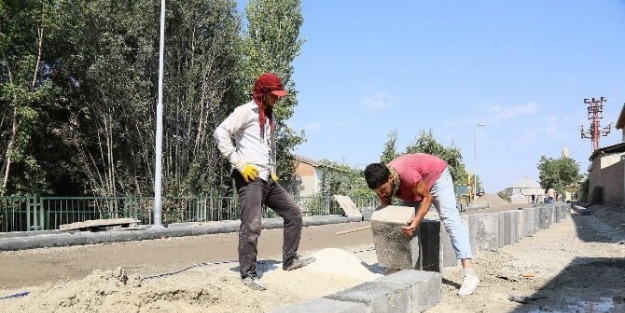 Battalgazi Bölgesinde Asfalta Hız Verildi