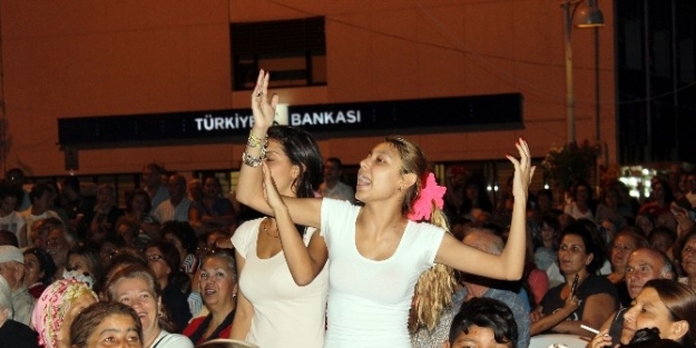 Ayvalık’ta Romanlardan Unutulmaz Gece