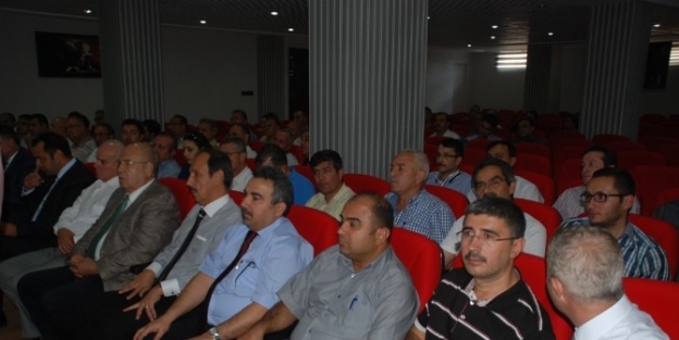 Muhasebecilere Mesleki Standartların Oluşturulması Semineri