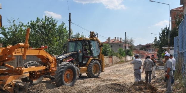 Lüleburgaz’da Yol Yapım Çalişmalari