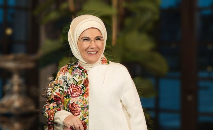 Emine Erdoğan’dan çocuklar ve gençlere:  Ağaç kesmeyi baş kesmekle aynı tutan bir medeniyetin mirasçıları olduğunuzu unutmayın