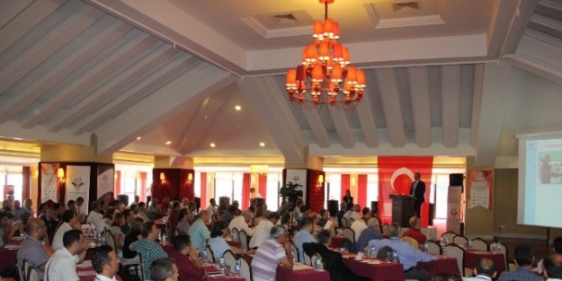 İzmir’de, Su Ürünleri Sektörüne İvme Kazandıracak Çaliştay Yapıldı