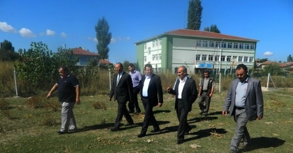 Kaymakam Avcı, Okullardaki Çalişmalari İnceledi