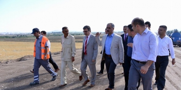 Kızılırmak Sahil Yolunda Çalişmalar Sürüyor