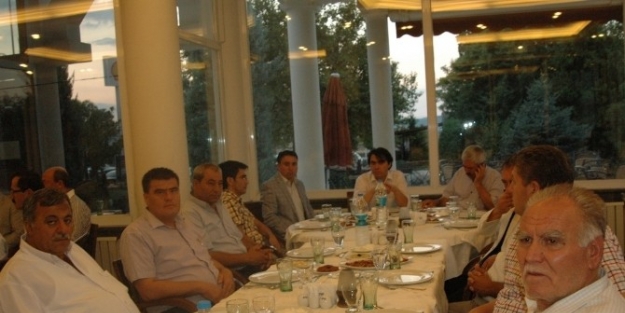 Selendi Kaymakamı Ortakcı’ya Veda Yemeği