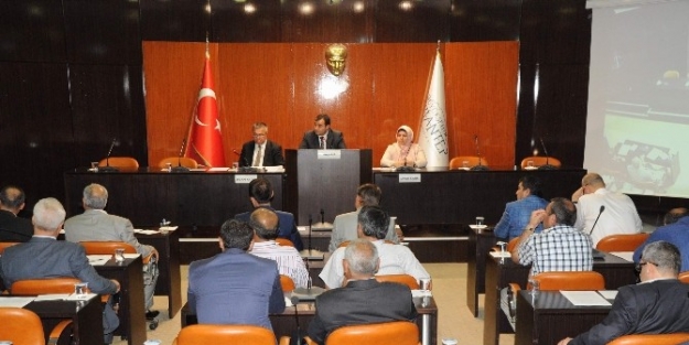 Büyükşehir Belediye Meclisi 69 Maddeyi Görüştü