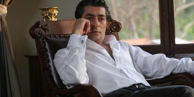 Erkan Petekkaya yaka paça dışarı atıldı