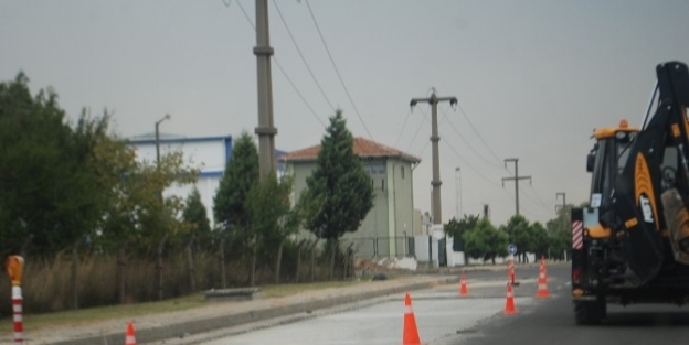 Çerkezköy Osb Yolları Onarılıyor
