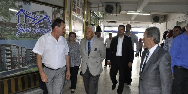 Eski Bakan İsmet Sezgin Muratlı’da