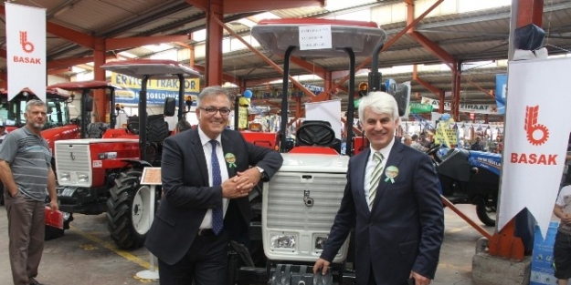 İnegöl Tarım Fuarı Kapılarını Açtı