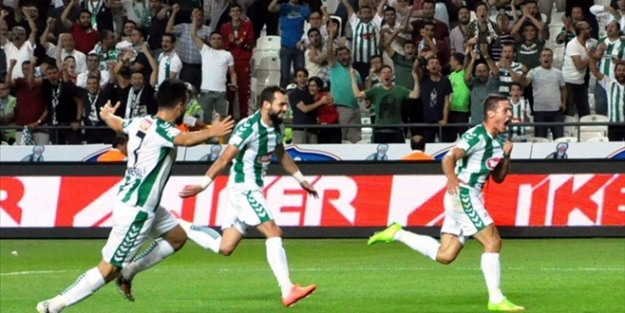 Konyaspor sahadan galip ayrıldı