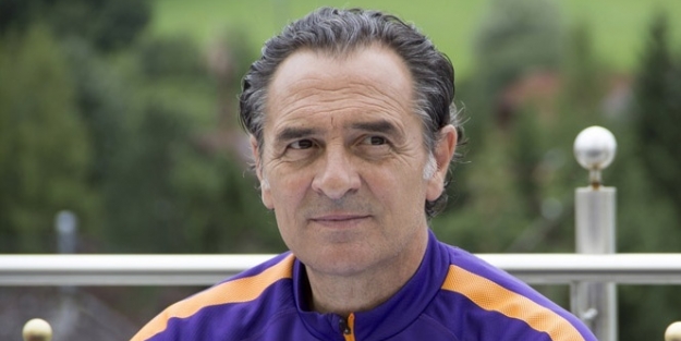 Prandelli Twitter'da trend topic oldu