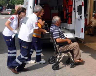 Para vermeyen babasını bıçakladı