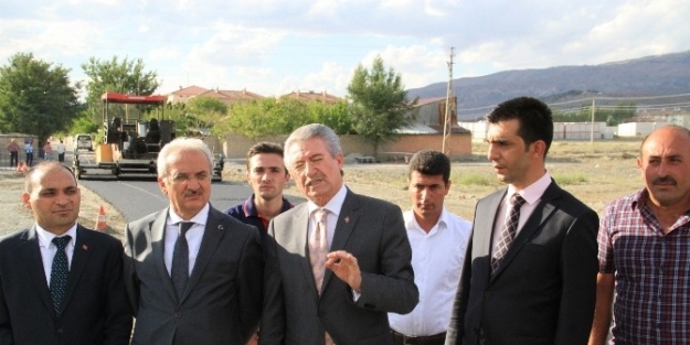 Asfalt Çalişmalarini Yerinde İncelediler