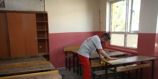 Bayraklı’da Okullar Yeni Ders Yılına Hazır
