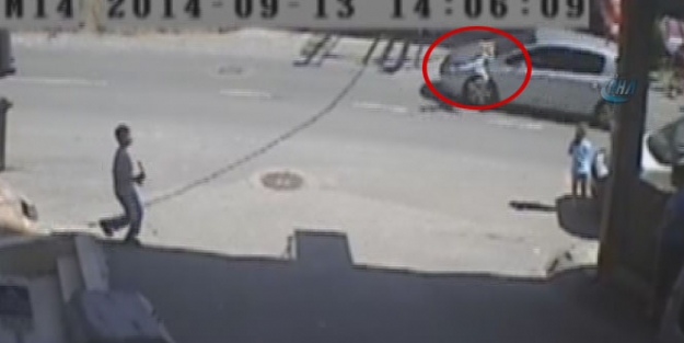 5 yaşındaki bir çocuğa otomobil çarptı