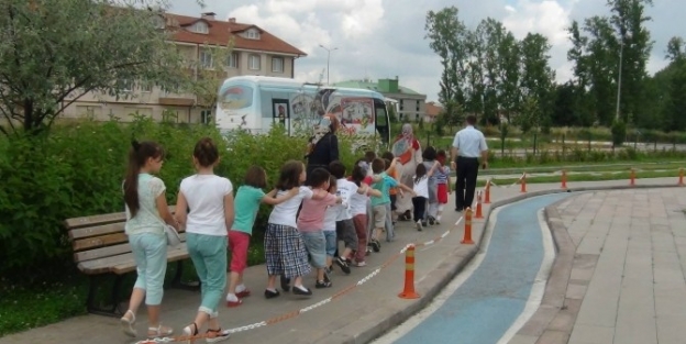 Serdivan Trafik Park Yeni Eğitim-öğretim Dönemi İçin Hazır