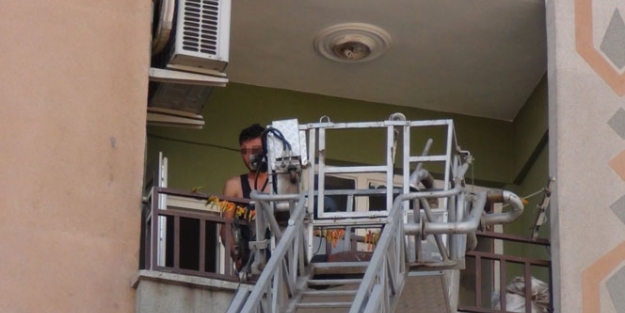 Bonzai krizine girdi annesini ve kız kardeşlerini esir aldı