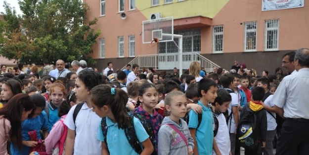 Öğrencinin Ders Zili İle İmtihani