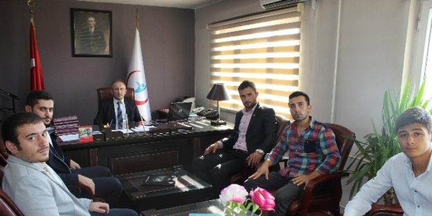 Ak Gençlerden İl Sağlık Müdürü’ne Ziyaret