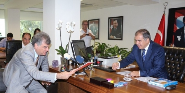 Chp Ve Ak Parti İzmir İl Başkanları Bir Arada