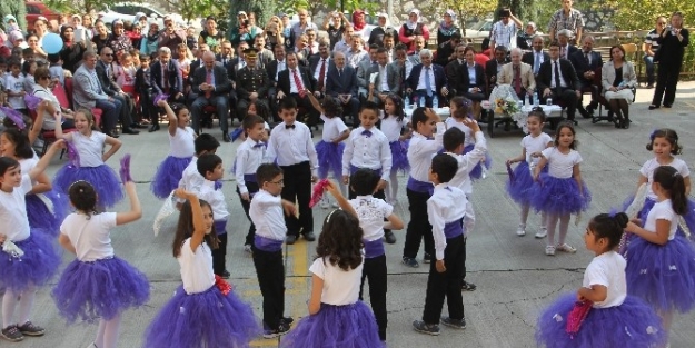Karabük’te İlk Ders Zili Çaldi