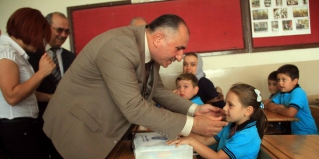 Orhangazi Belediyesi’nden Miniklere Eğitim Seti