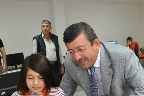 Başkan Karabacak’tan Yeni Eğitim Yılı Mesajı