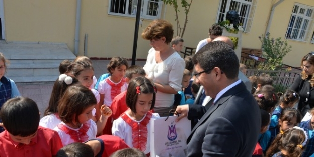 Başkan Çelik’ten Öğrencilere Sürpriz
