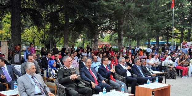 Akşehir’de 20 Bin 63 Öğrenci Ders Başı Yaptı