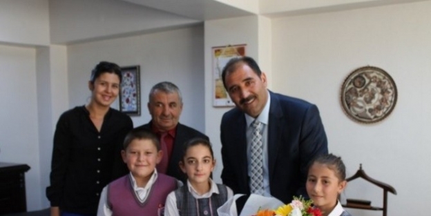 Akşemseddin İlkokulu Öğrencilerinden İl MillÎ Eğitim Müdürlüğüne Ziyaret