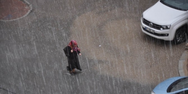 Konya’da Sağanak Yağmur