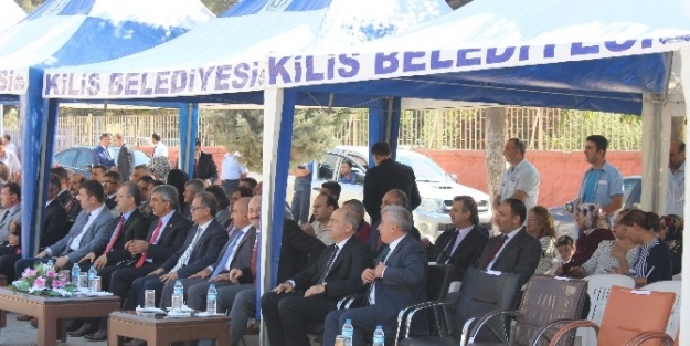 İlköğretim Haftası Törenle Başladı